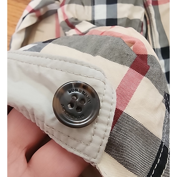 Burberry Reversible Boys Rain Jacket - Picture 2 of 9